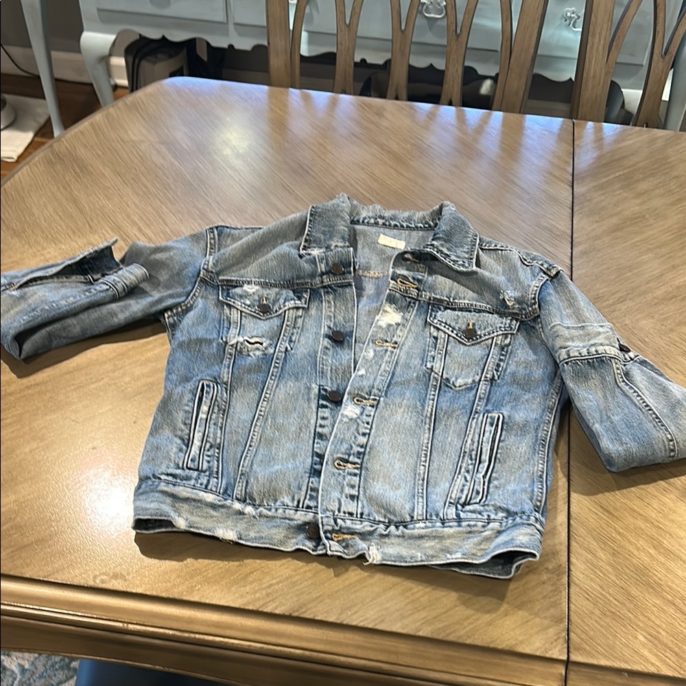 Blue Jean Jacket Classic Trucker Style